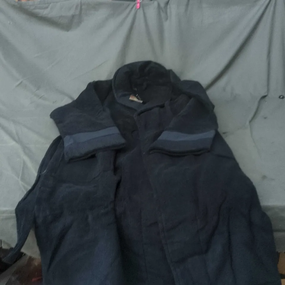 PRETTY YOU LONDON BAMBOO TOWELLING ROBE – NAVY, S/M