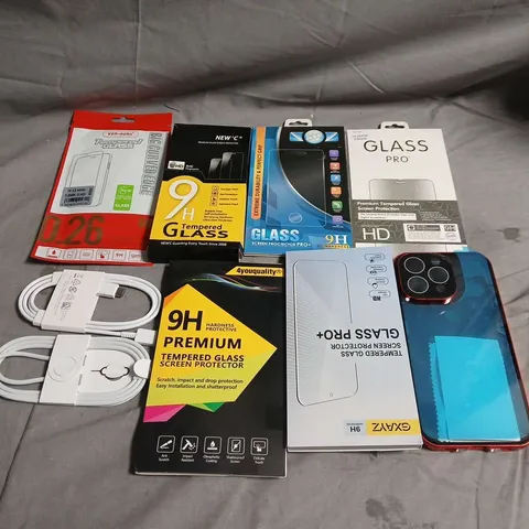 TOTE OF ASSORTED PHONE ITEMS TO INCLUDE SMARTPHONE SCREEN PROTECTOR , USB-C CABLES AND PHONE CASES