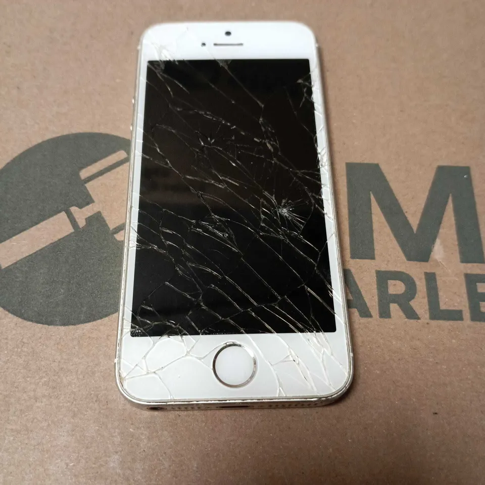 APPLE IPHONE SE A1723