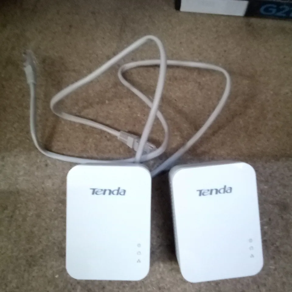 TENDA PH3 1000MBPS POWERLINE ADAPTER KIT