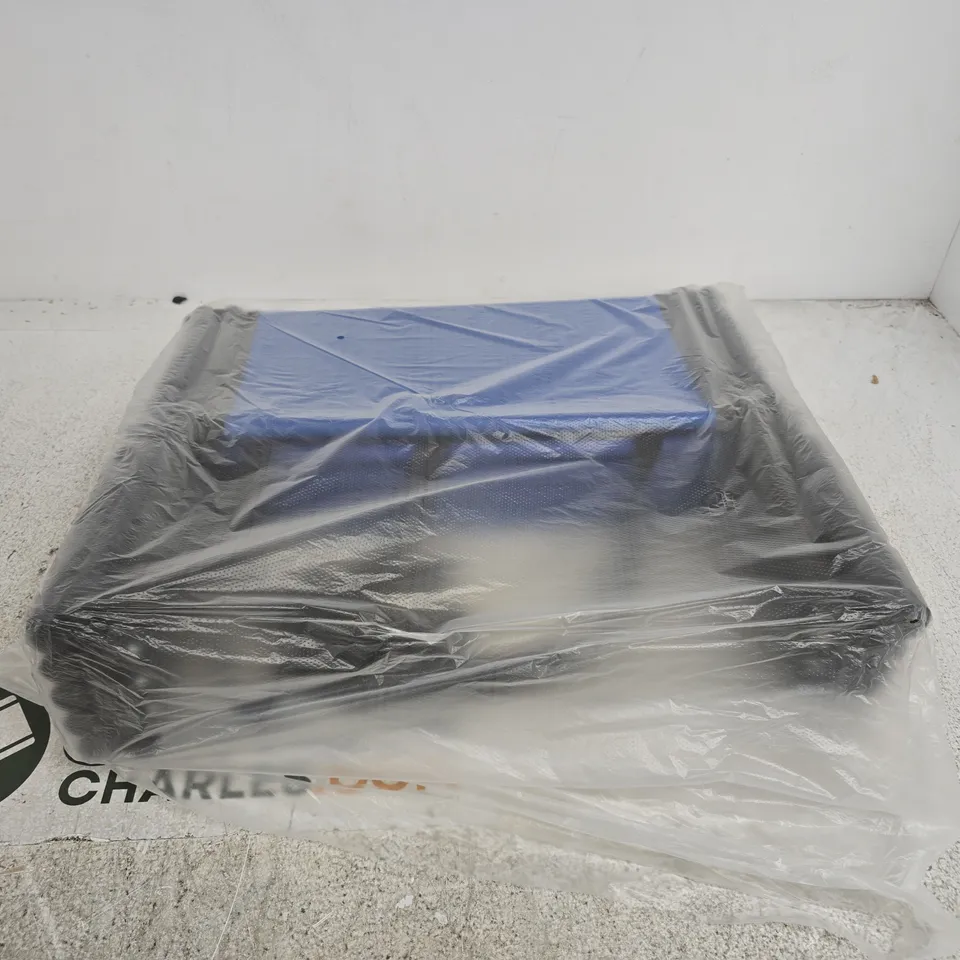 FOLDING DOG STAIR – BLUE