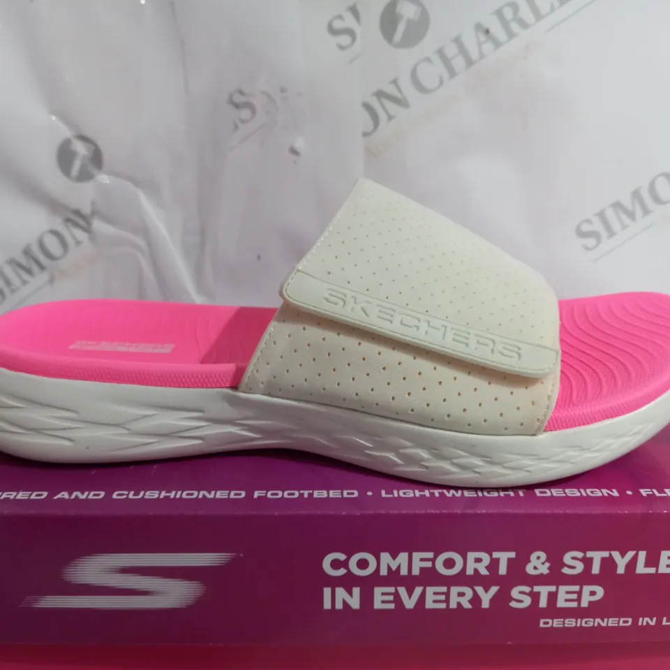 SKETCHERS GO WALK 600 PINK/WHITE