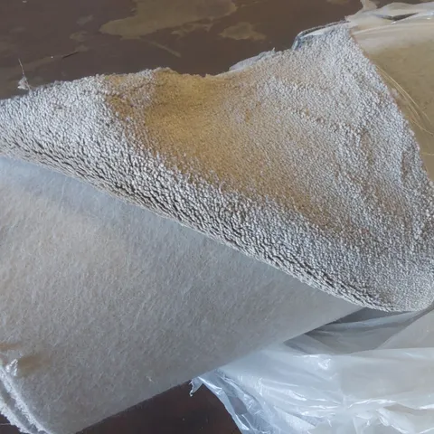 ROLL OF QUALITY ULTRA SAXONY SAFARI CARPET - APPROXIMATELY 6.3 x 4m