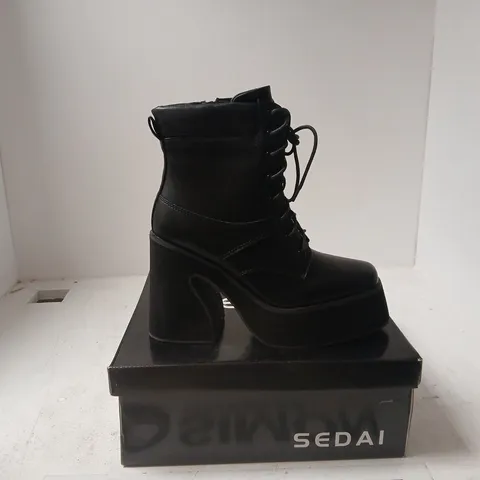 SEDAI BLACK PLATFORM LACE-UP ANKLE BOOTS – BOXED UK 7