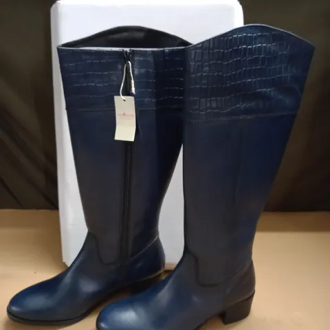 MONSOON CROC DETAIL LEATHER RIDING BOOTS - UK 9
