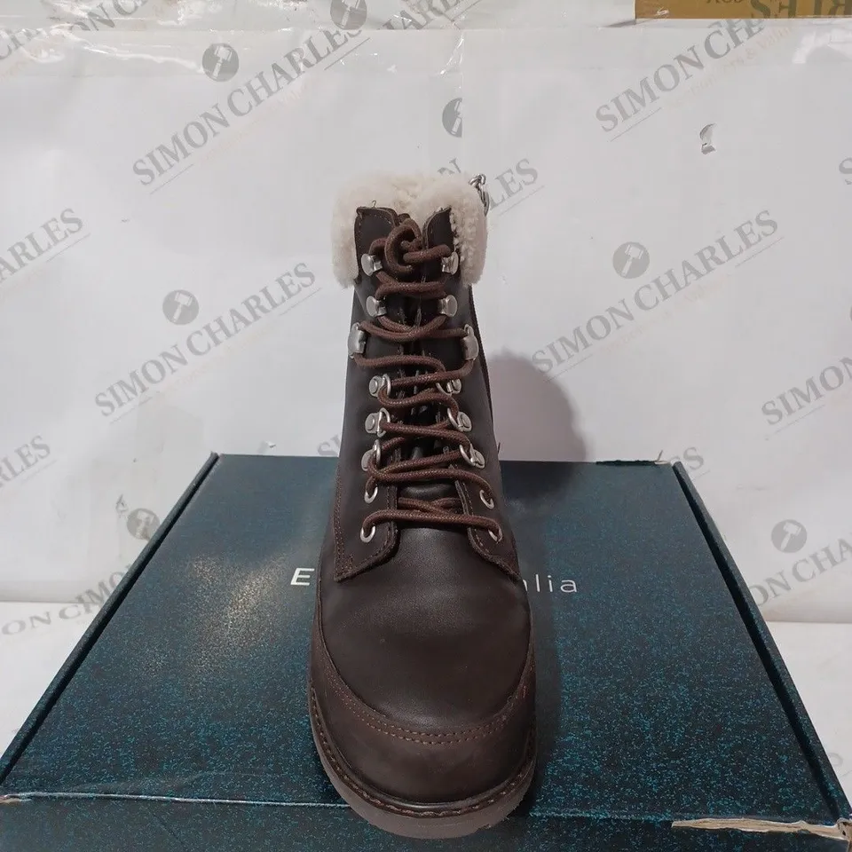 BOXED EMU OKAB WATERPROOF BOOTS, ESPRESSO - SIZE 9