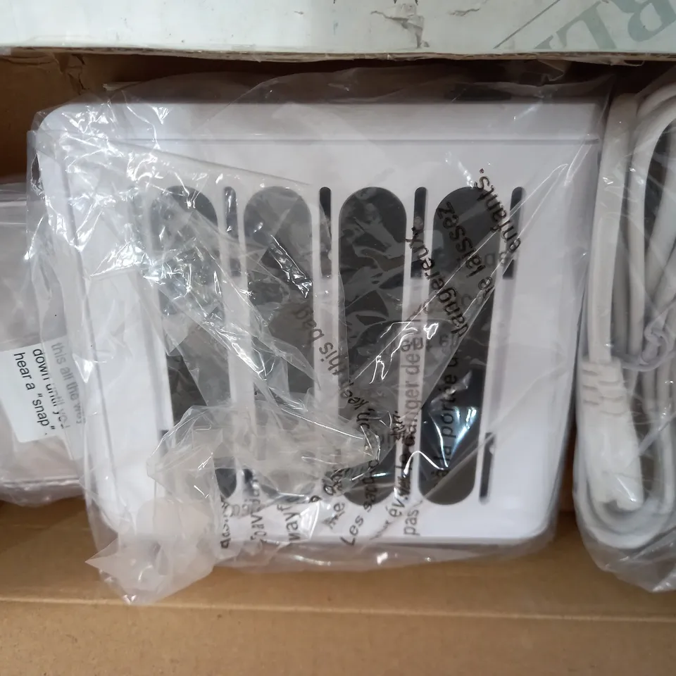 BELL HOWELL USB POWER STATION