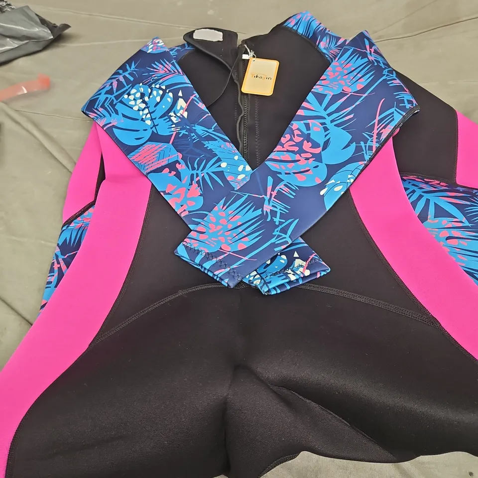 YOKAYIN WETSUIT SIZE XL