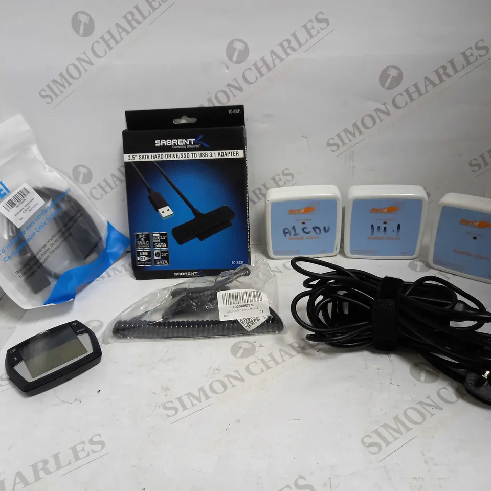 LOT OF APPROXIMATELY 15 ASSORTED ELECTRICAL ITEMS, TO INCLUDE AC ADAPTER, ALARMS, SSD ADAPTER, ETC