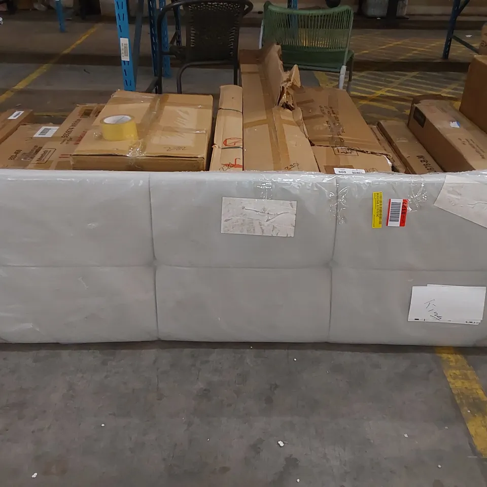 BAGGED SCHAEFER UPHOLSTERED HEADBOARD// SIZE: 150cm KING