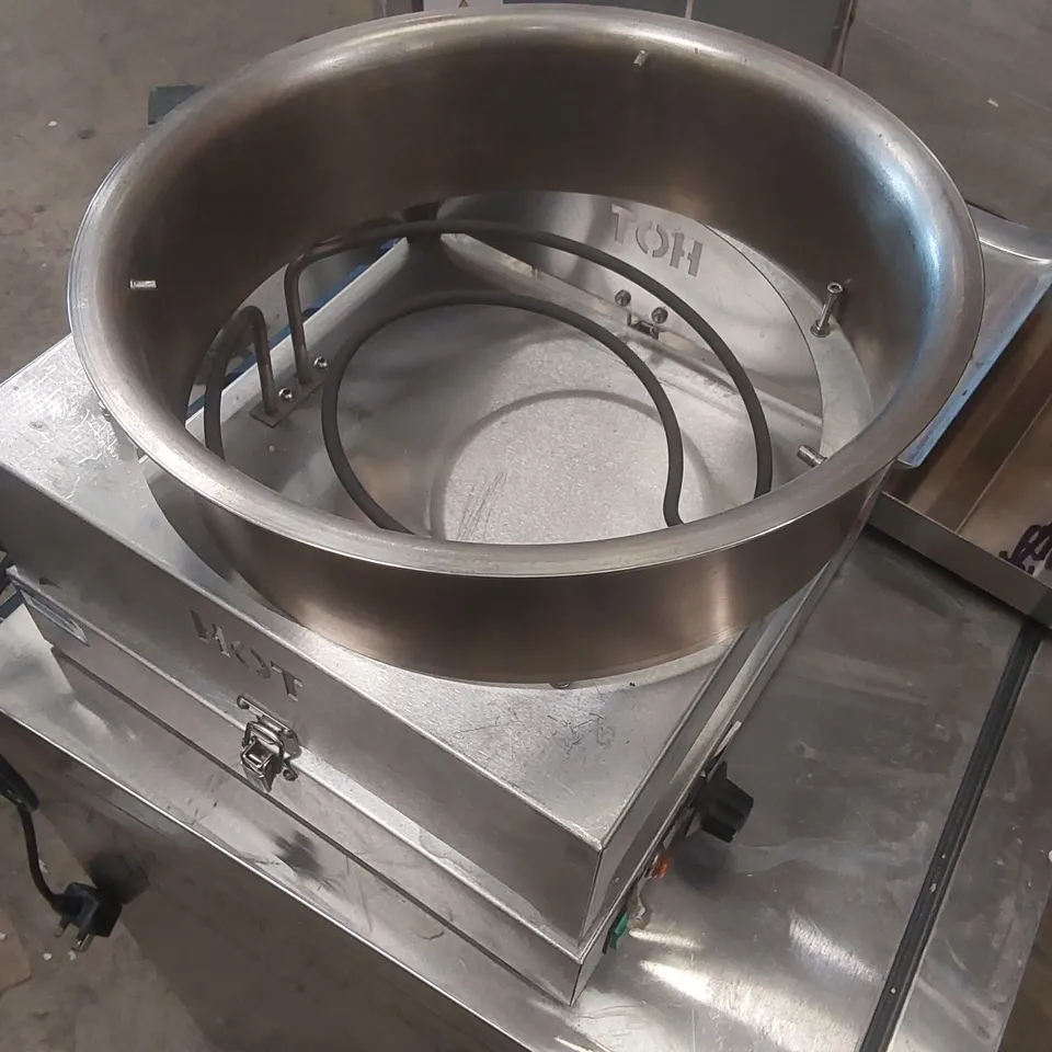 COMMERCIAL PIZZA CAPPER MACHINE