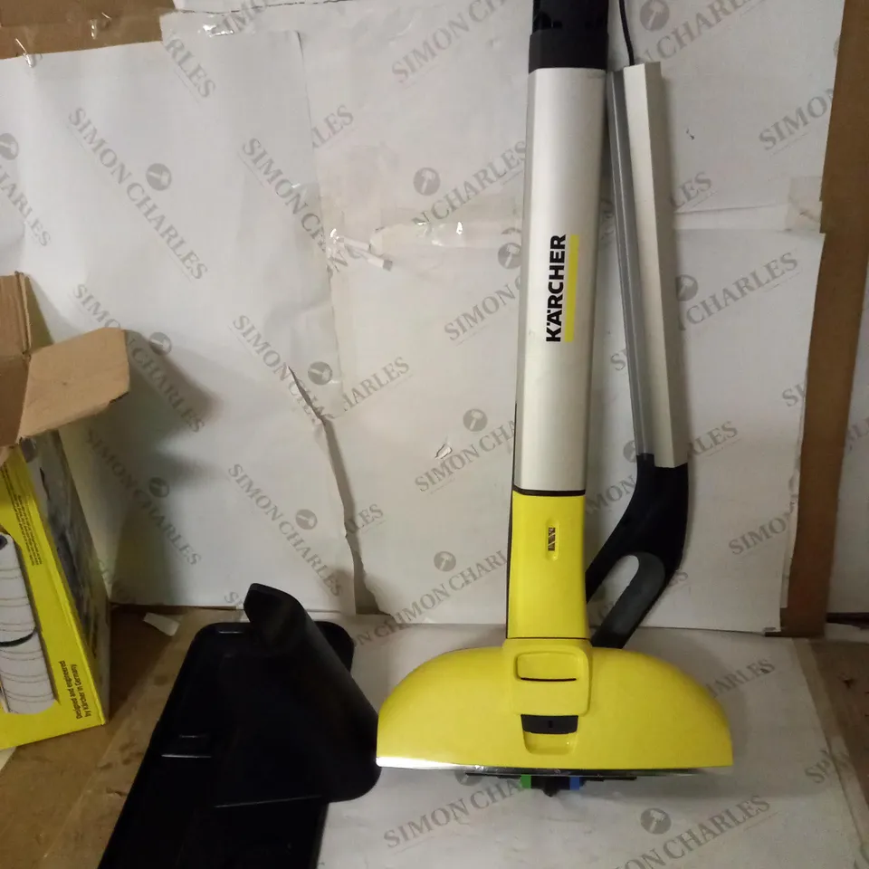 KÄRCHER EWM 2 CORDLESS FLOOR CLEANER