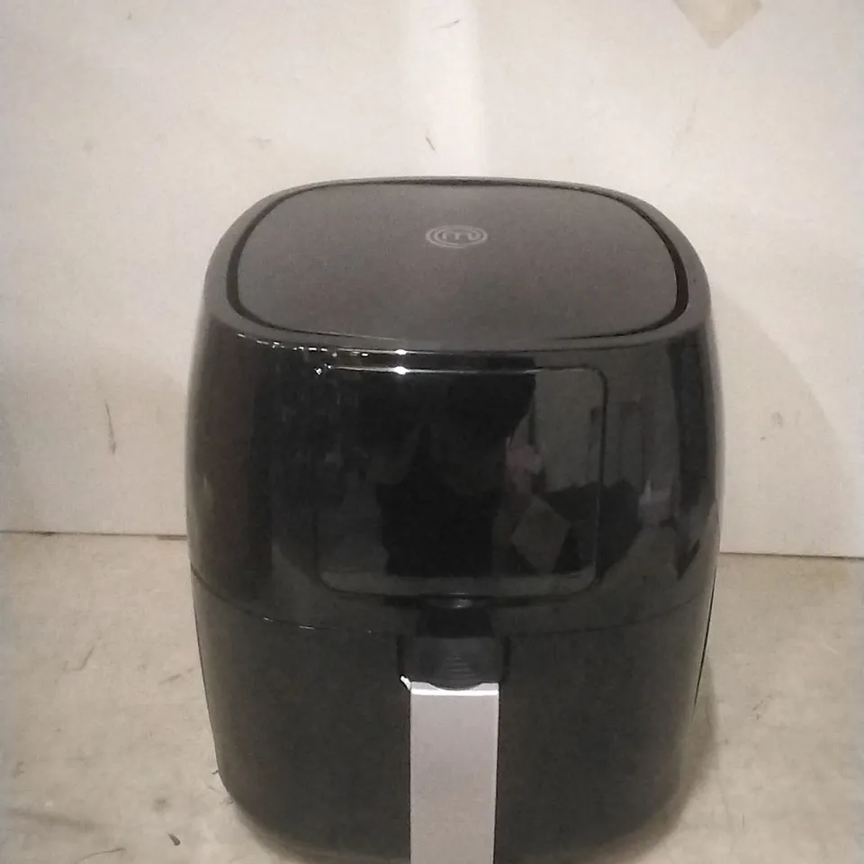 (USED) BOXED MASTERCHEF 4.5L DIGITAL AIR FRYER 
