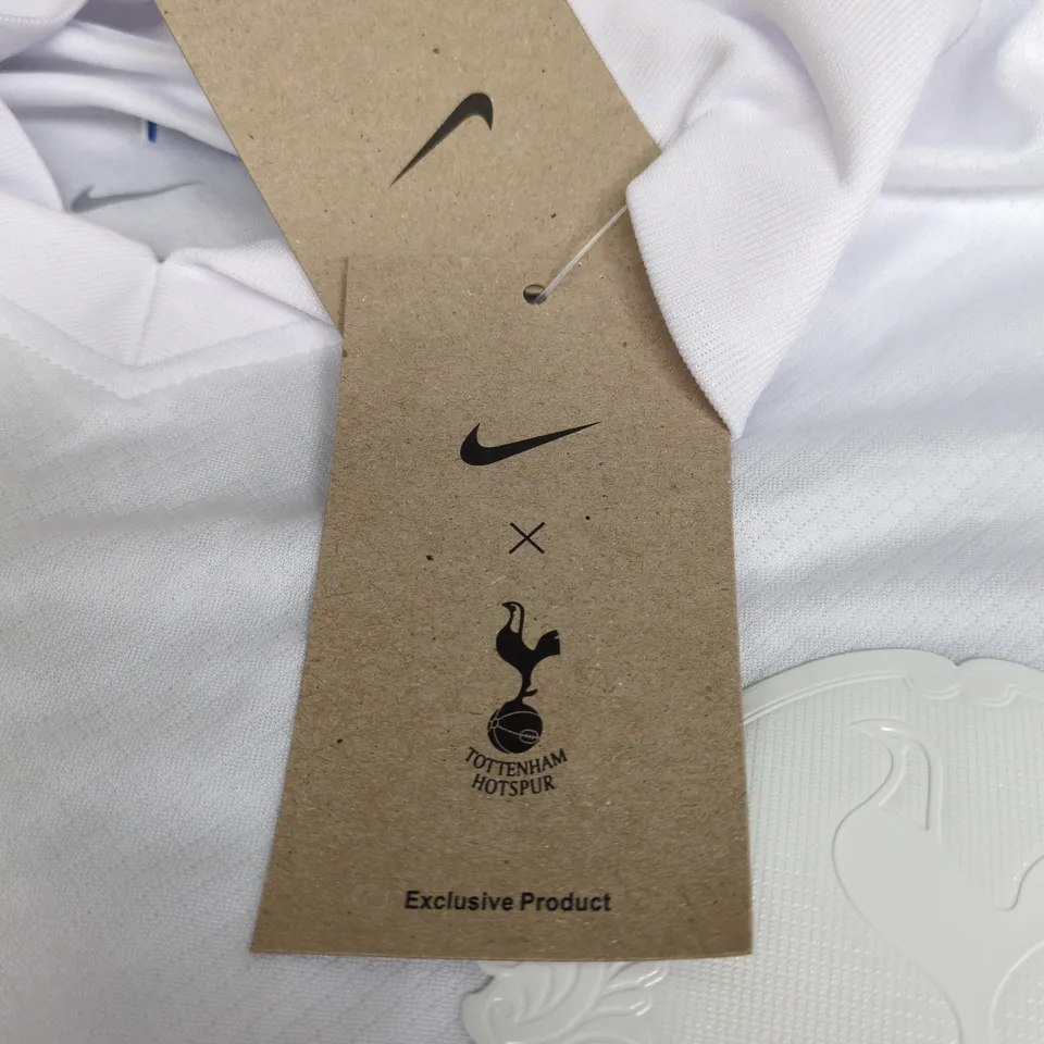 NIKE TOTTENHAM HOTSPUR 1901 EDITION FOOTBALL SHIRT WITH TAGS. LARGE