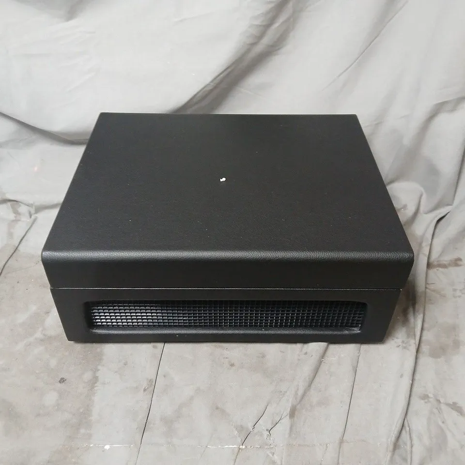 RETRO MUSIQUE BLUETOOTH TABLE TOP TURNTABLE – BLACK -  BOXED