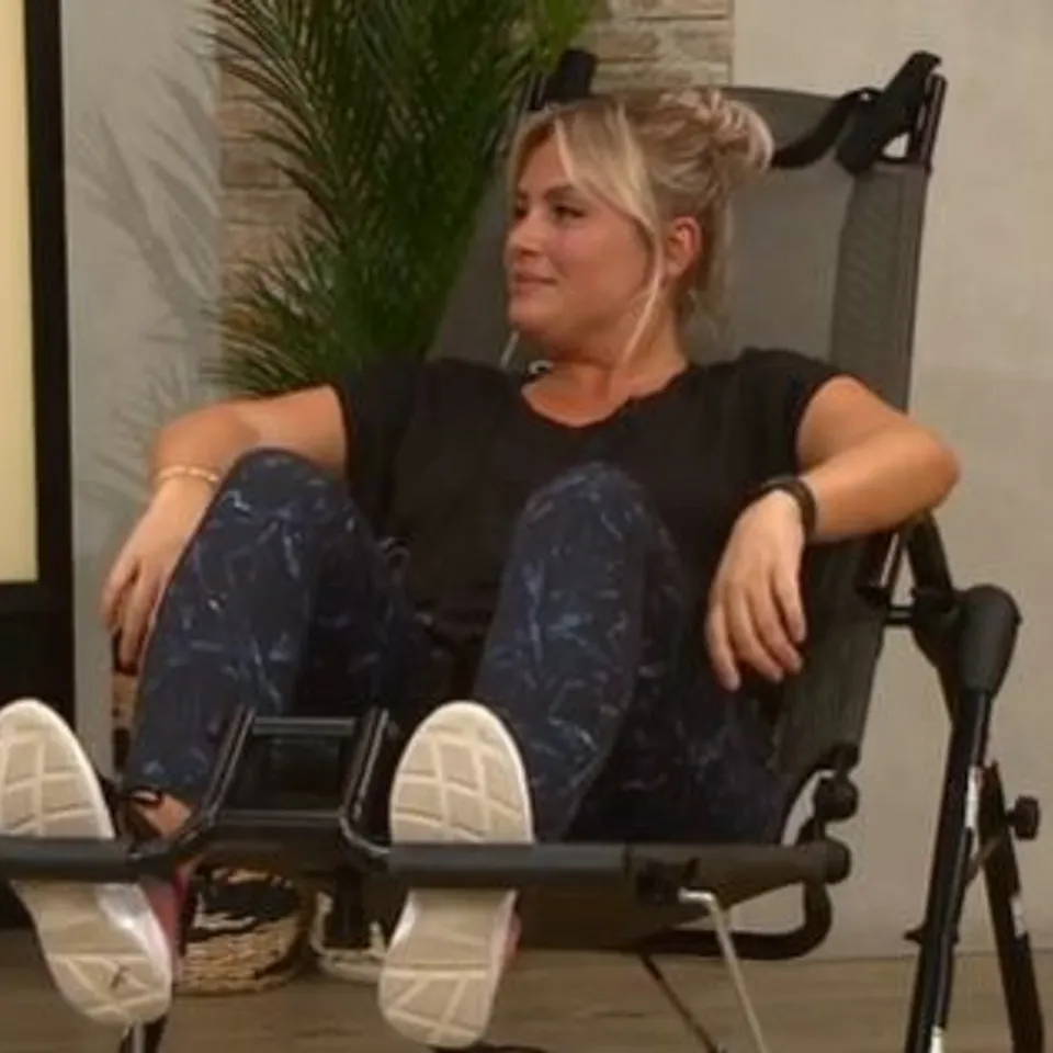 FITQUEST CORE LOUNGER FOLDABLE WORKOUT CHAIR - COLLECTION ONLY