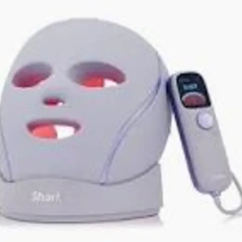 SHARK CRYOGLOW LED MASK WITH CHARGING STAND