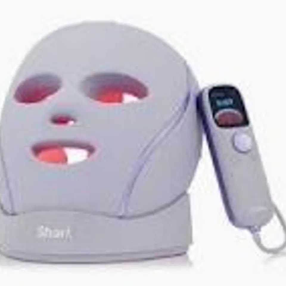 SHARK CRYOGLOW LED MASK WITH CHARGING STAND