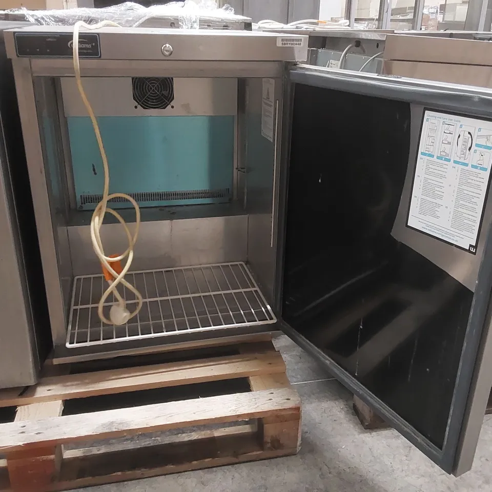 WILLIAMS HA135SA HC R2 UNDERCOUNTER SINGLE DOOR FRIDGE