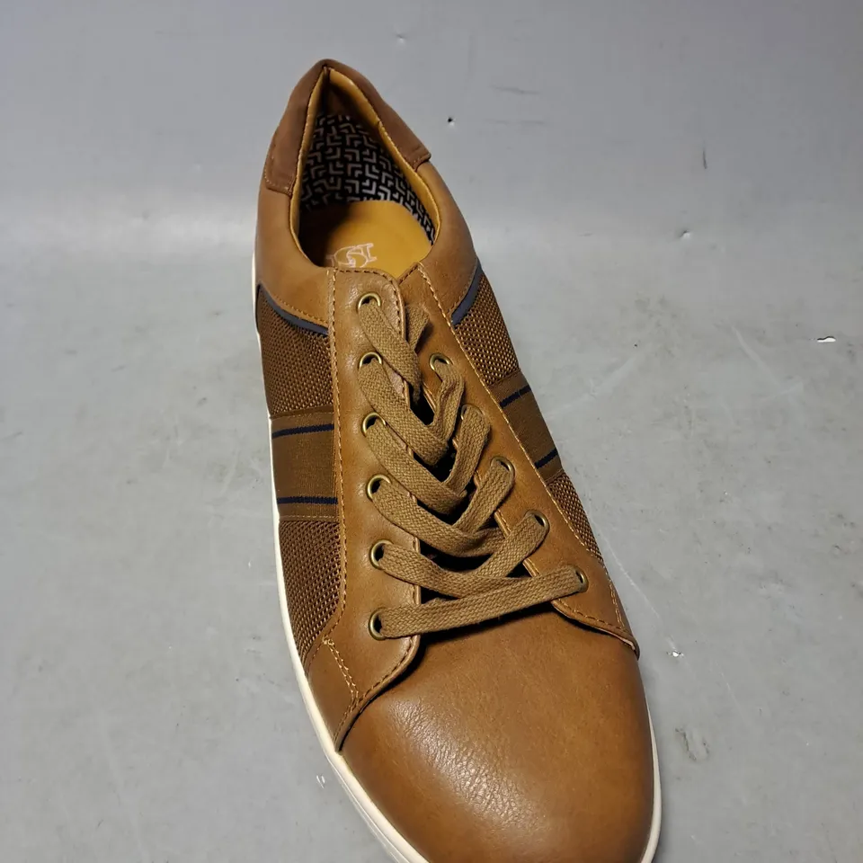 PAIR OF DUNE LONDON TRUE SHOES IN BROWN SIZE 10