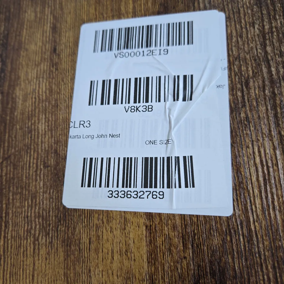 Oak-effect wooden side table with square top