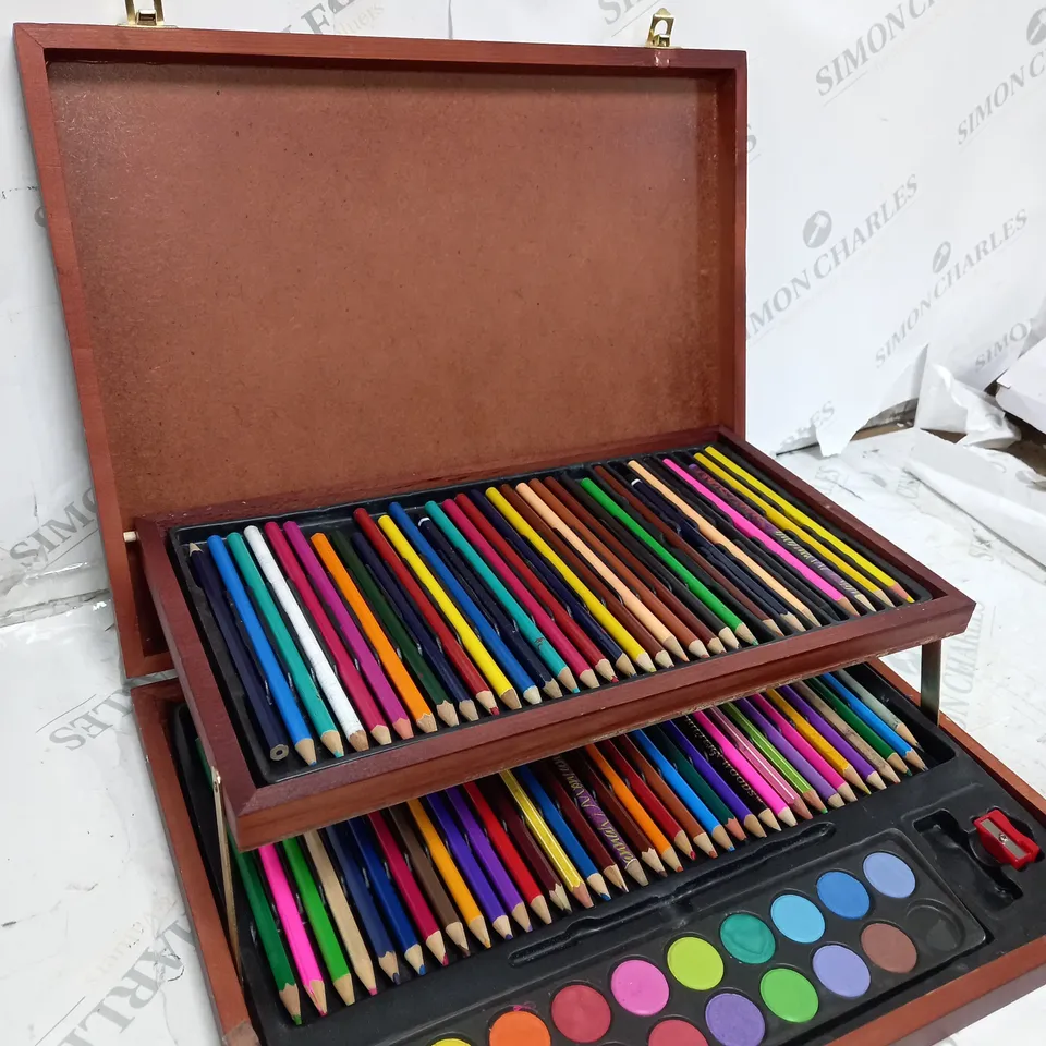 BOXED PENCIL & PAINT SET 