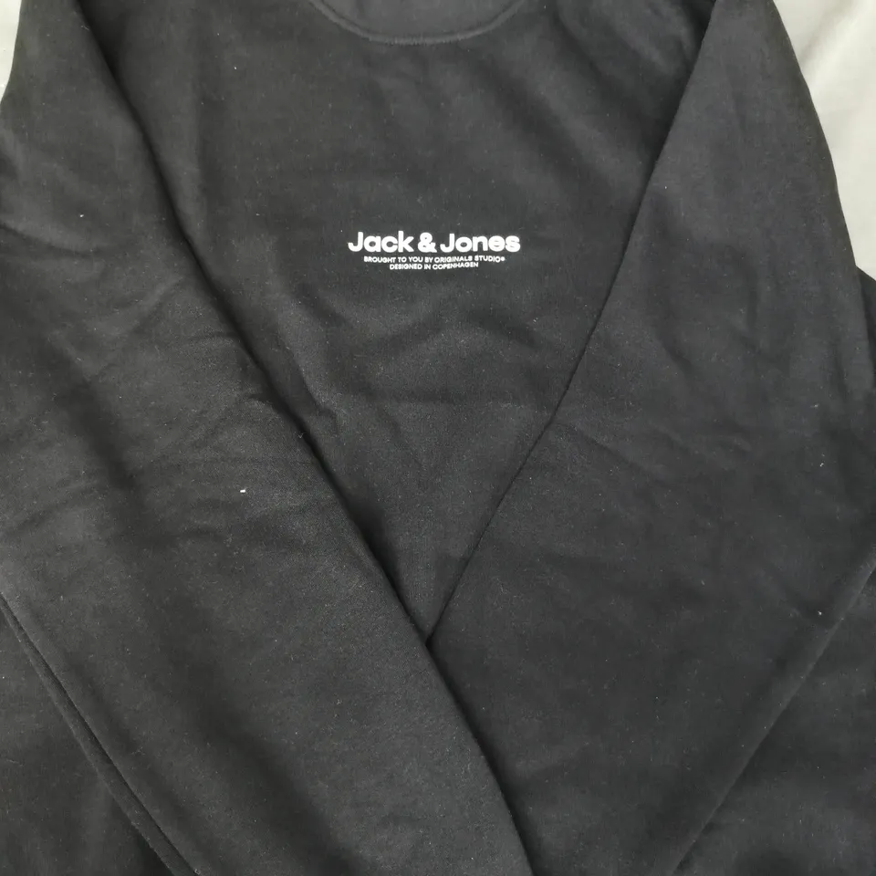 JACK & JONES LONG SLEEVE SWEATSHIRT IN BLACK SIZE UNSPECIFIED
