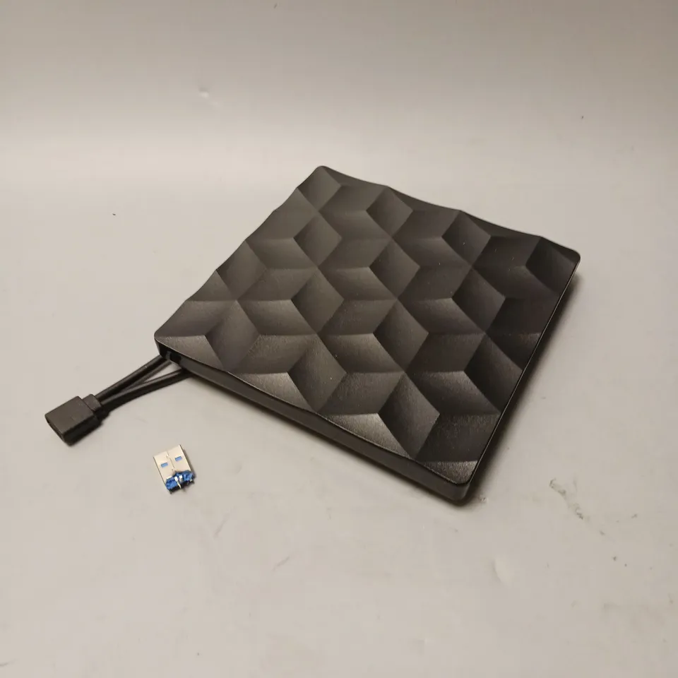 BOXED PORTABLE USB 3.0 INTERFACE DRIVE 
