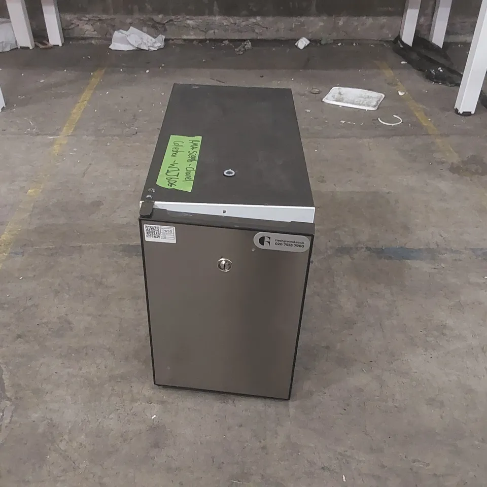 VITRIFRIGO COMMERCIAL COFFEE MACHINE FRIDGE