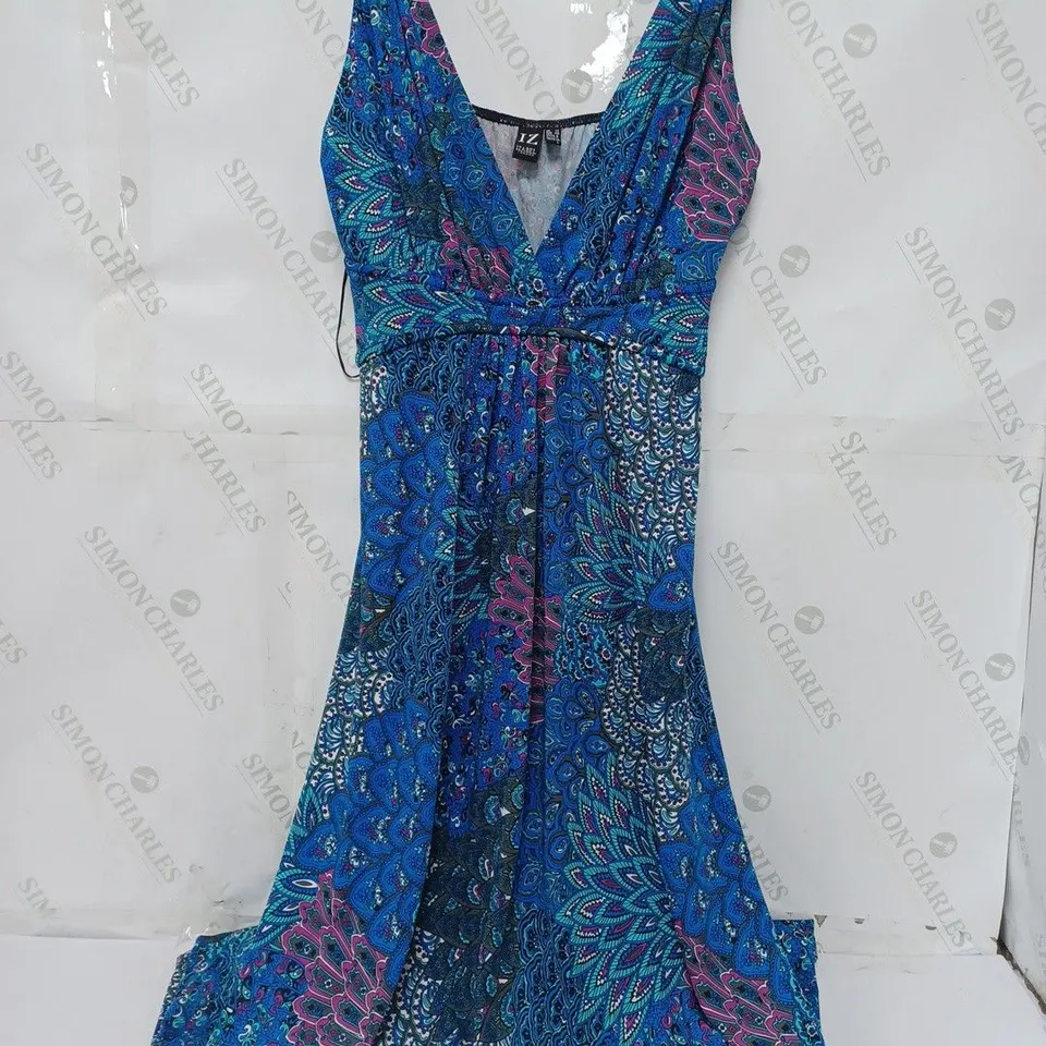 APPROXIMATELY 10 ASSORTED ITEMS OF WOMEN'S CLOTHING TO INCLUDE MONSOON TOP SIZE M, KIM&CO DRESS SIZE M, IZABEL STRAPPY DRESS SIZE 12