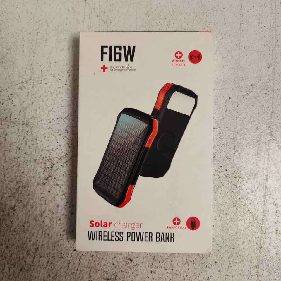 F16W SOLAR CHARGER WIRELESS 16,000MAH POWER BANK