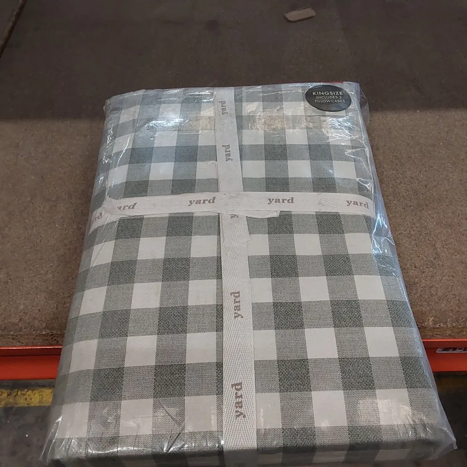 BAGGED METSAHOVI COTTON CHEQUERED DUVET COVER SET WITH PILLOWCASES - KING SIZE