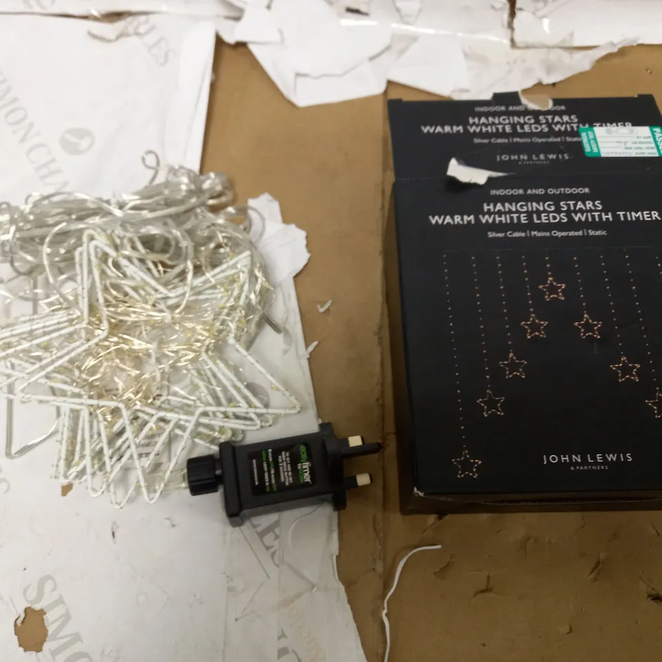 HANGING STARS WARM WHITE LEDS WITH TIMER 