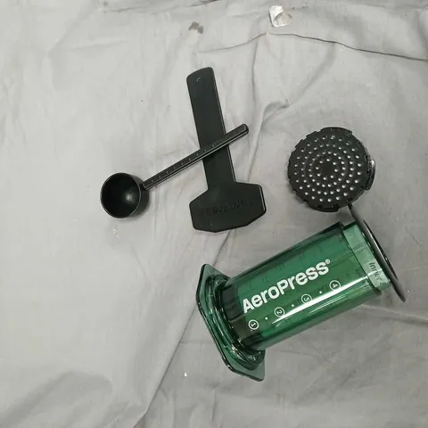 AEROPRESS COFFEE MAKER – CLEAR GREEN WITH SCOOP AND ACCESSORIES