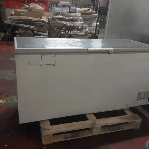 GRAM HF600C CHEST FREEZER