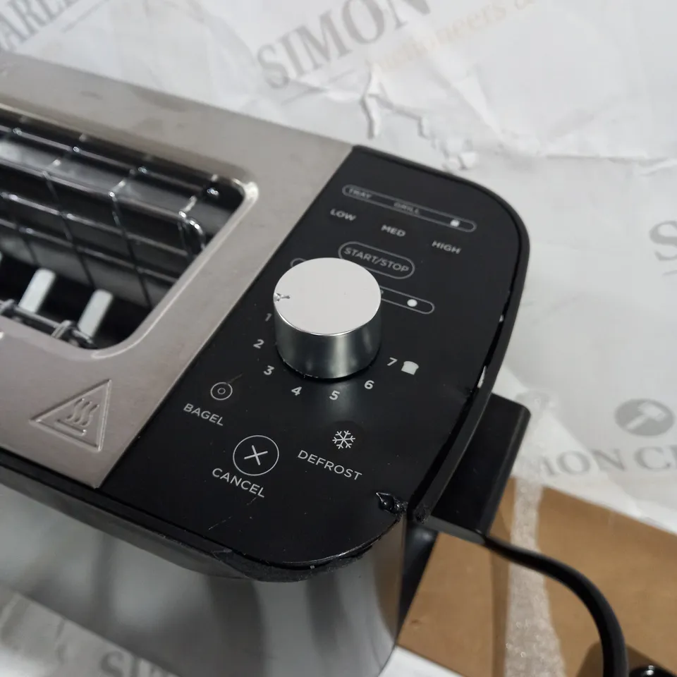 NINJA 2 IN 1 TOASTER & GRILL ST100UK