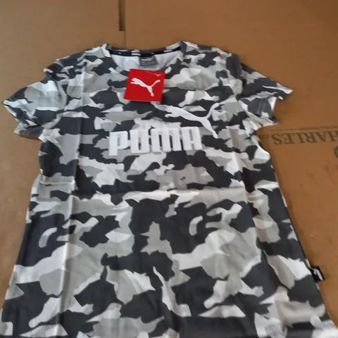 PUMA CAMO T-SHIRT - 9/10 YRS