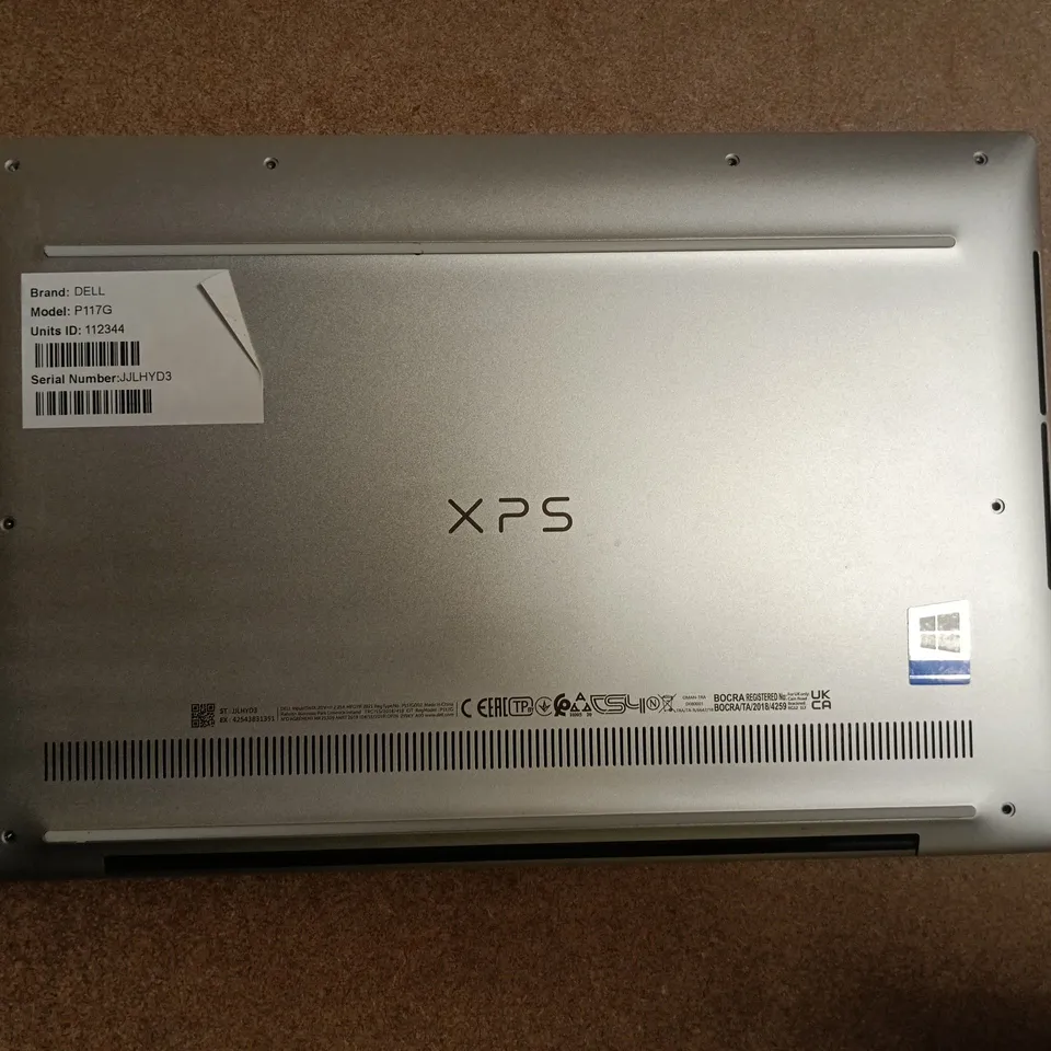 DELL P117G LAPTOP