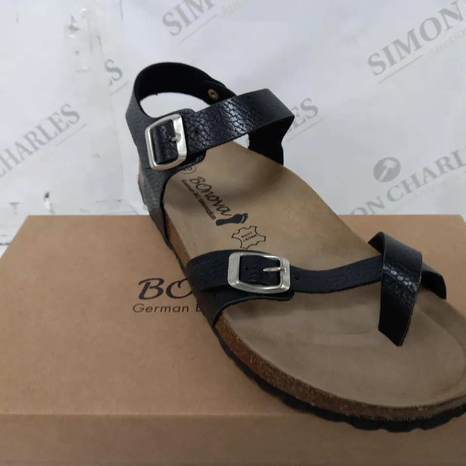 BOXED BONOVA SANDALS IN BLACK COLOUR SIZE 7
