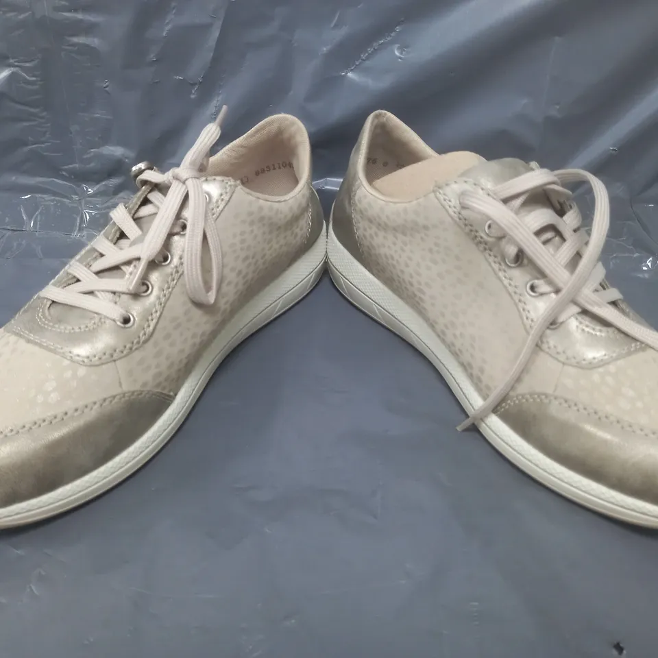BOXED PAIR OF RIEKER TRAINERS IN TAUPE SIZE 7.5