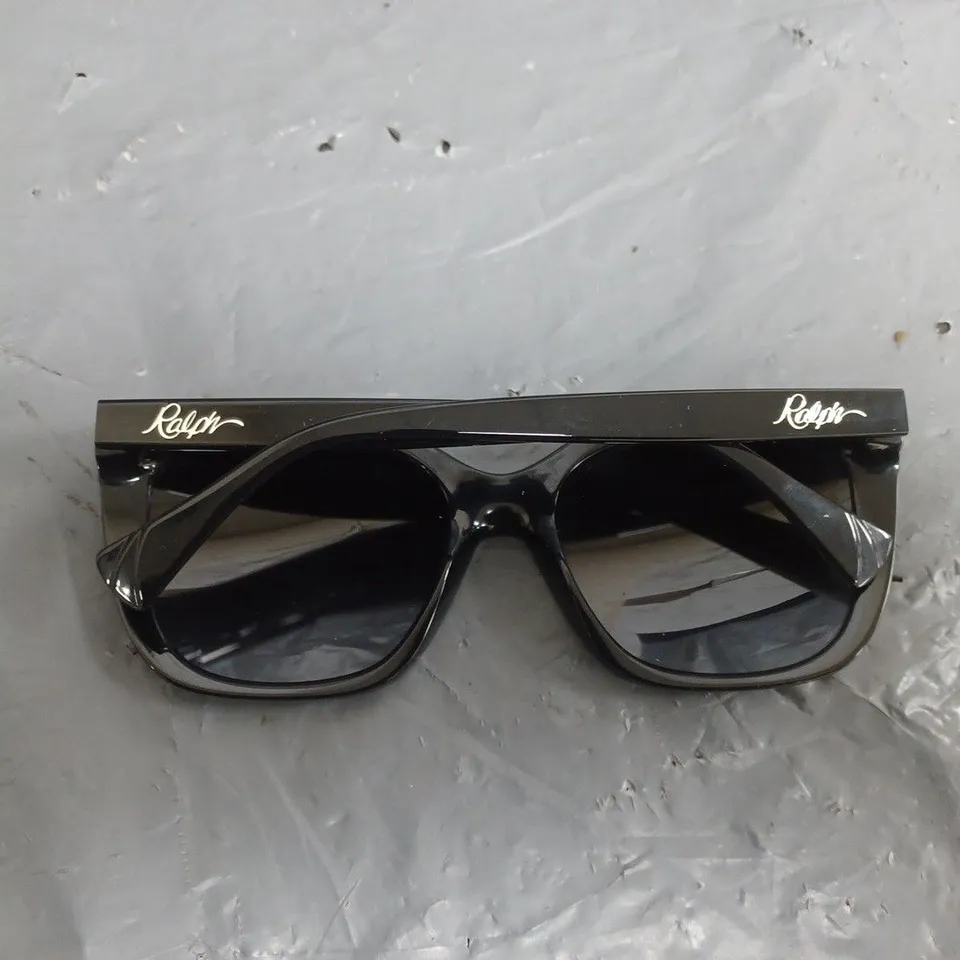 RALPH LAUREN SQUAE SUNGLASSES