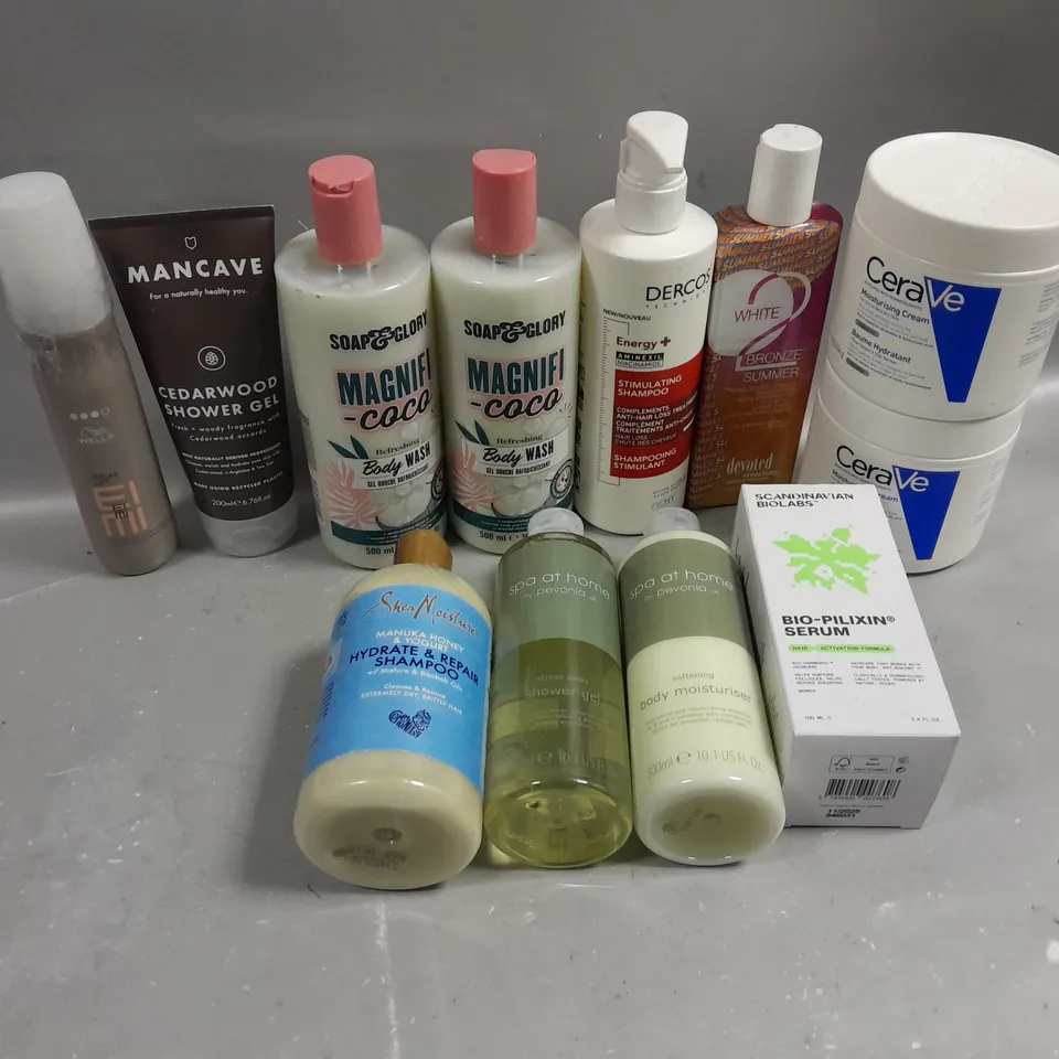 BOX OF APPROXIMATELY 15 COSMETIC ITEMS TO INCLUDE CERAVE MOISTURISING CREAM, SOAP&GLORY BODY WASH, SHOWER GEL, ETC