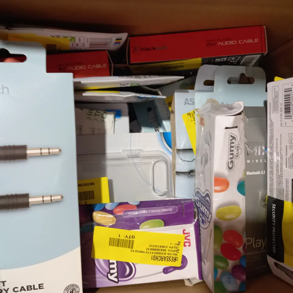 BOX OF APPROXIMATELY 15 ASSORTED ELECTRICAL ITEMS TO INCLUDE ASDA TECH IPHONE 12 THIN CASE, ONN TRUE WIRELESS ACTIVE NOISE CANCELLING EARBUDS, ASDA TECH WIRELESS CHARGING PAD, ETC