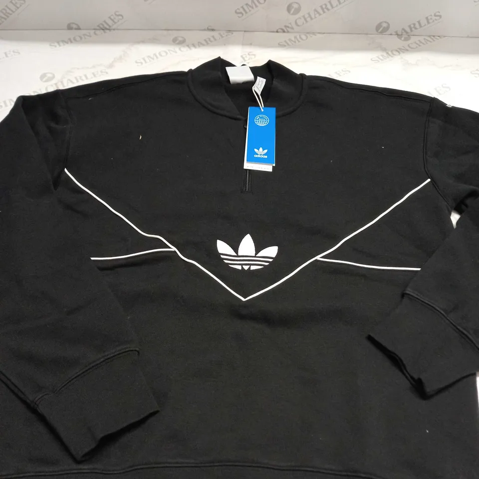 ADIDAS ORIGINAL 1/4 ZIPPED SWEATSHIRT SIZE M