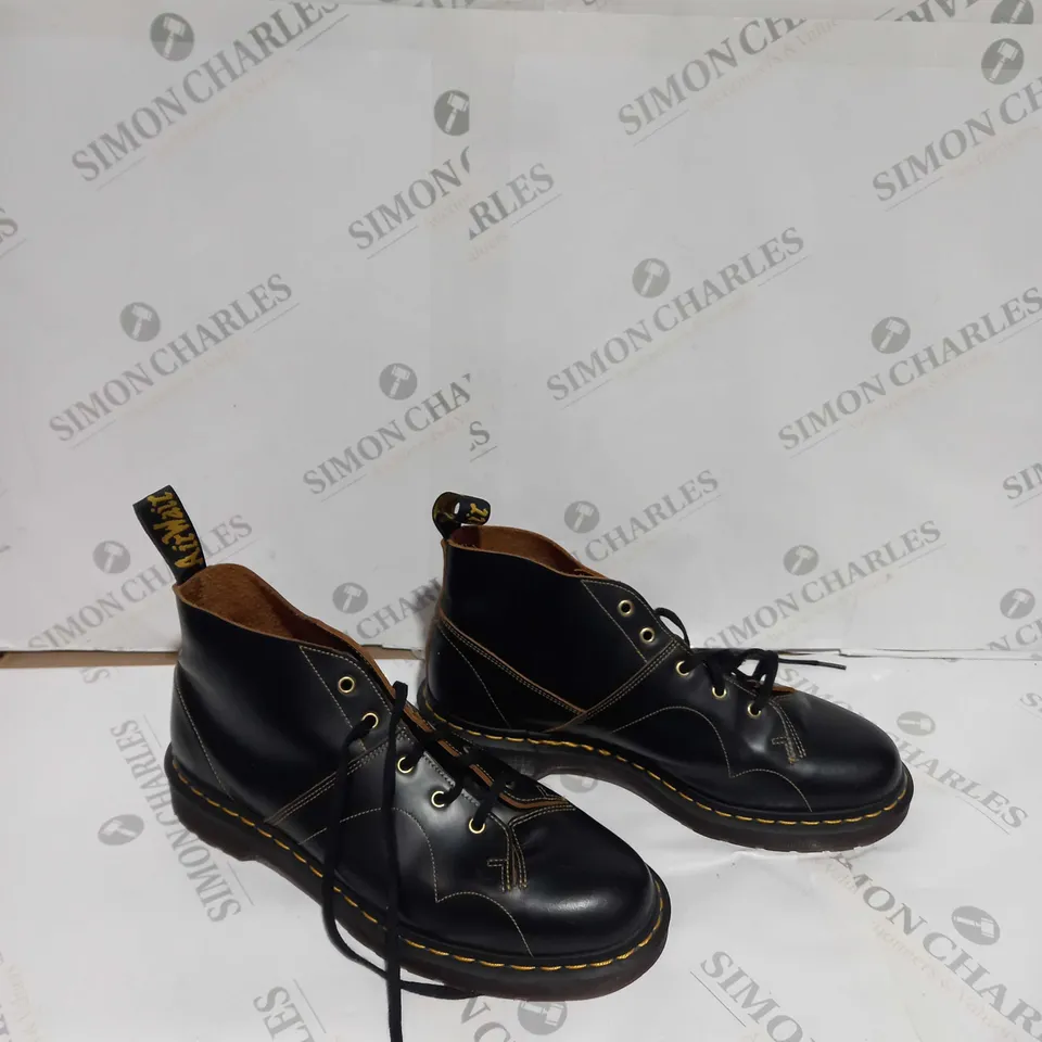 UNBOXED PAIR OF DOCMARTINS AIRWAYS ORINGINAL SIZE 46