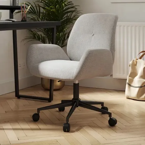 BOXED GINNY OFFICE CHAIR HERRINGBONE (1 BOX)