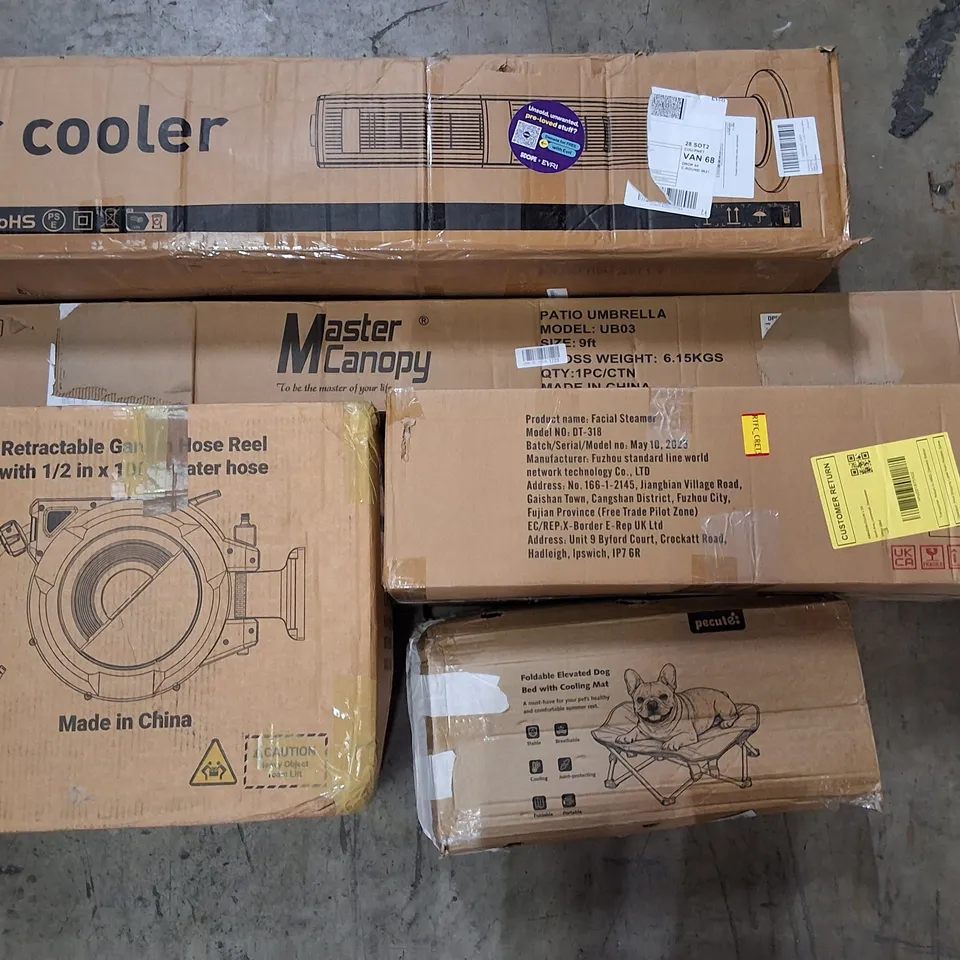 PALLET CONTAINING ASSORTED PRODUCTS INCLUDING AIR COOLER, PATIO UMBRELLA, FACIAL STEAMER, RETRACTABLE GARDEN HOSE REEL & FOLDABLE ELEVATED DOG BED WITH COOLING MAT