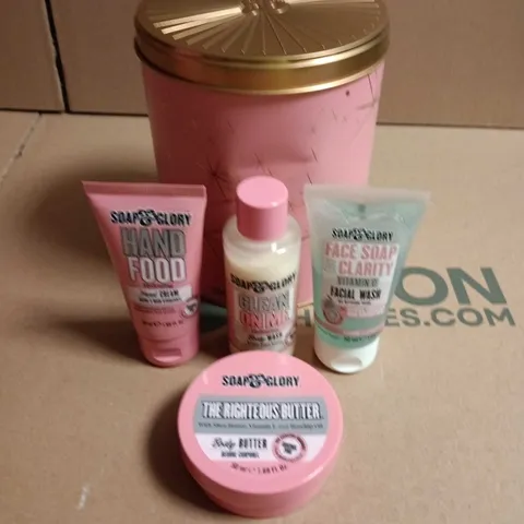 SOAP & GLORY SKINCARE GIFT SET IN PINK TIN (HAND FOOD, FACE SOAP & CLARITY, THE RIGHTEOUS BUTTER)