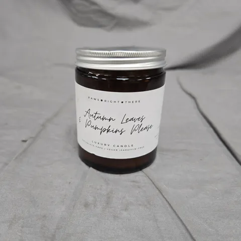 PAWS RIGHT THERE AUTUMN LEAVES & PUMPKINS PLEASE LUXURY CANDLE