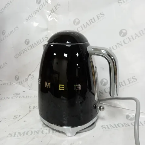 SMEG KETTLE 2017 BLACK